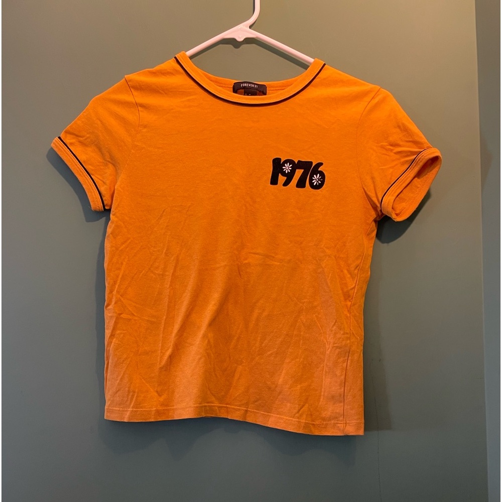 Forever 21 ladies crop top size M